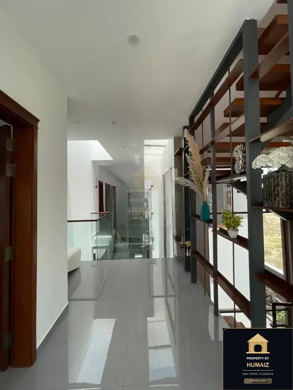 500 Sq. Yd. 5-Bedroom Luxury Villa (Basement, 6 Bath, Residence 16) in DHA Phase 8 For Sale in DHA Phase 8 Karachi — Photograph 6