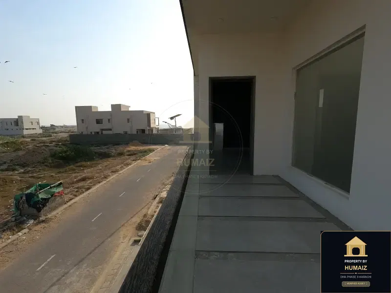300 Sq. Yd. 5-Bedroom Luxury Villa (Basement, 6 Bath, Residence 1) in Khayaban-e-Sahil For Sale in DHA Phase 8 Karachi — Photograph 10