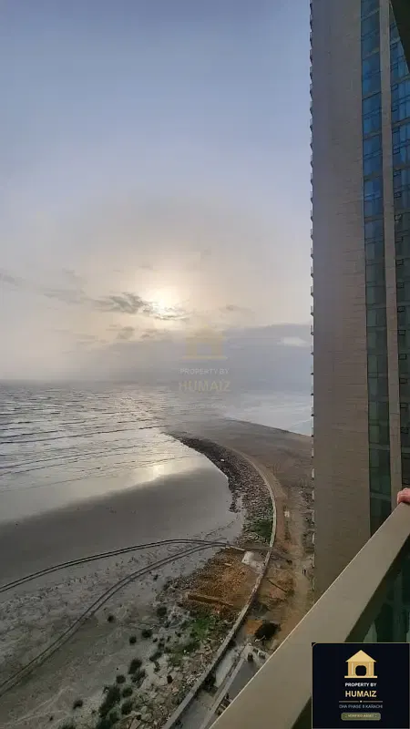 3-Bedroom Luxury Apartment (Sea Facing, 5 Bath, Suite 6) at The Views For Rent in DHA Phase 8 Karachi — Photograph 9