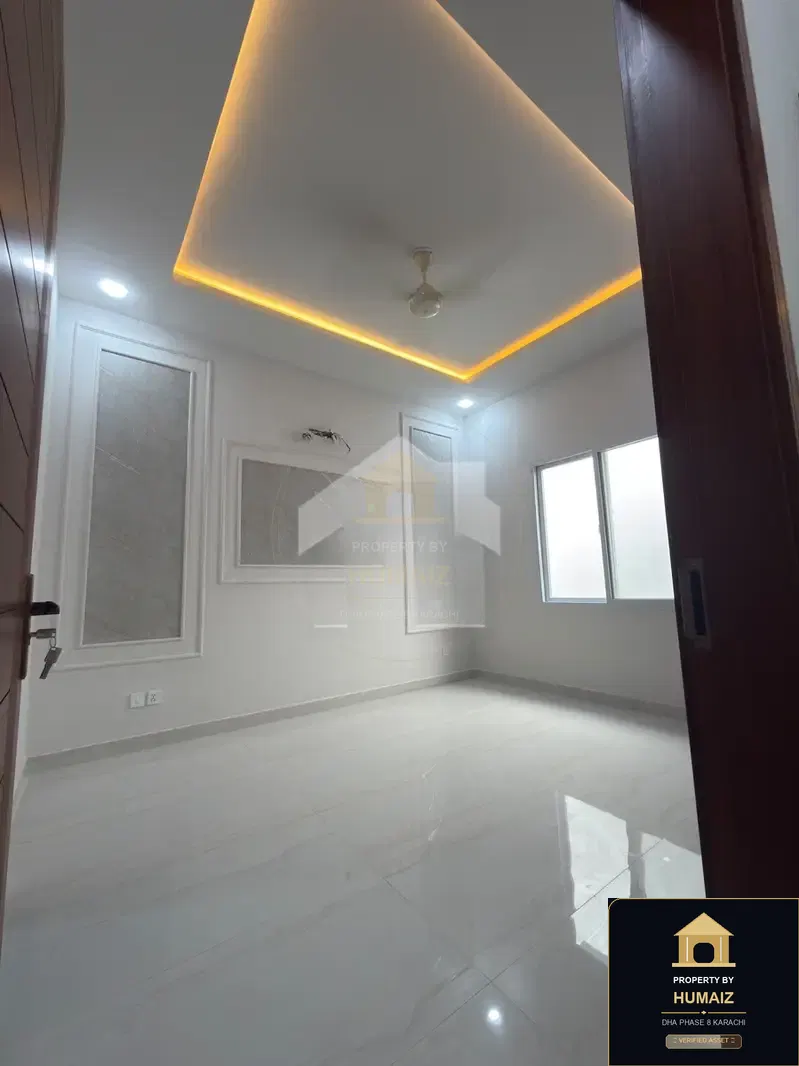 100 Sq. Yd. 5-Bedroom Luxury Villa (West Open, 4 Bath, Residence 3) in DHA Phase 8 For Sale in DHA Phase 8 Karachi — Photograph 10