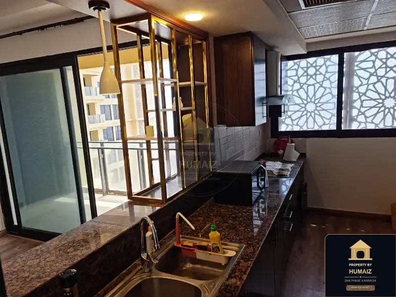 4-Bedroom Luxury Apartment (Sea Facing, 5 Bath, Suite 7) at Pearl Towers For Rent in DHA Phase 8 Karachi — Photograph 20