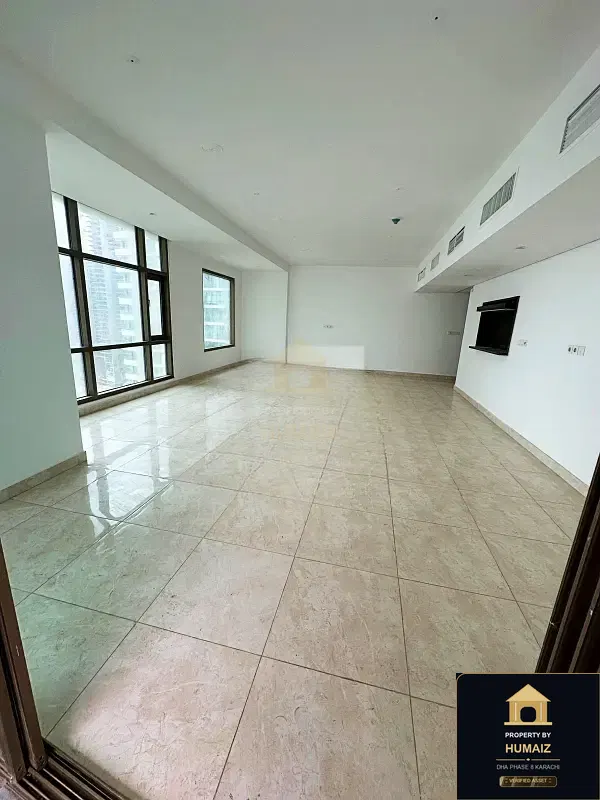 3-Bedroom Luxury Apartment (Sea Facing, 4 Bath, Suite 1) at Reef Towers For Rent in DHA Phase 8 Karachi — Photograph 14