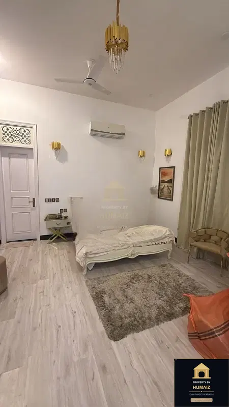5-Bedroom Upper/Lower Portion (6 Bath, Unit 1) in DHA Phase 8 For Rent in DHA Phase 8 Karachi — Photograph 9