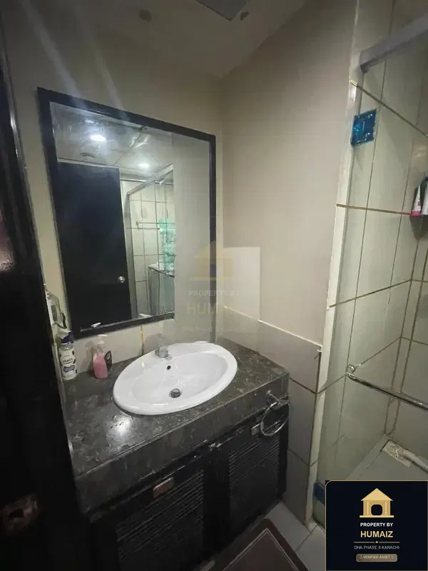2-Bedroom Luxury Apartment (Private Pool, 2 Bath, Suite 2) at Emaar Oceanfront For Sale in DHA Phase 8 Karachi — Photograph 22