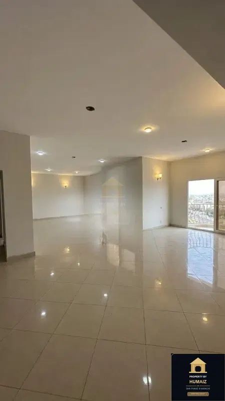 4-Bedroom Luxury Apartment (West Open, 5 Bath, Suite 30) at Creek Vistas For Rent in DHA Phase 8 Karachi — Photograph 5