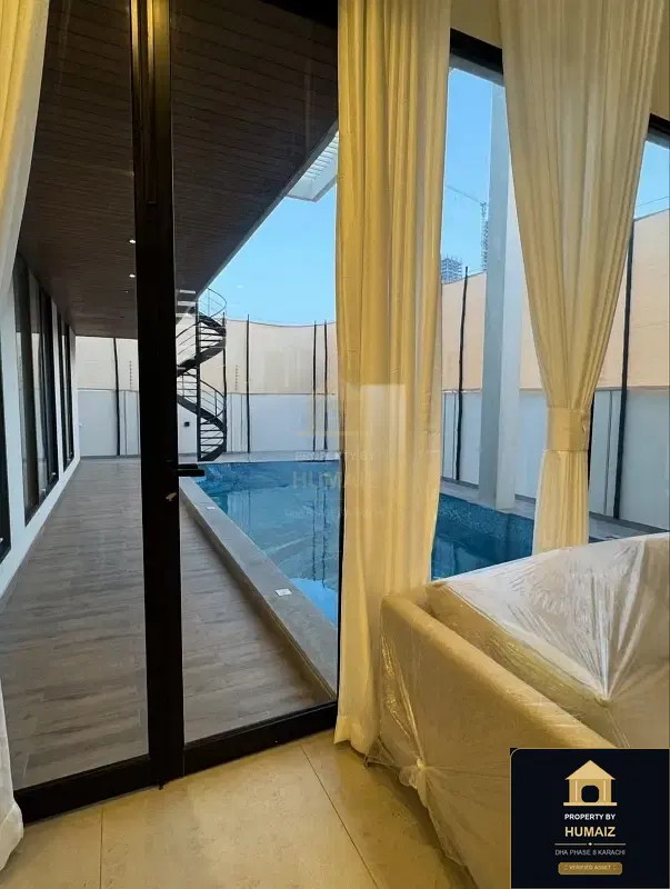 500 Sq. Yd. 5-Bedroom Luxury Villa in Khayaban-e-Shaheen For Sale in DHA Phase 8 Karachi — Photograph 12