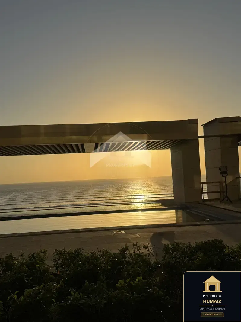 3-Bedroom Luxury Apartment (Private Pool, 5 Bath, Suite 50) at The Views For Sale in DHA Phase 8 Karachi — Photograph 4