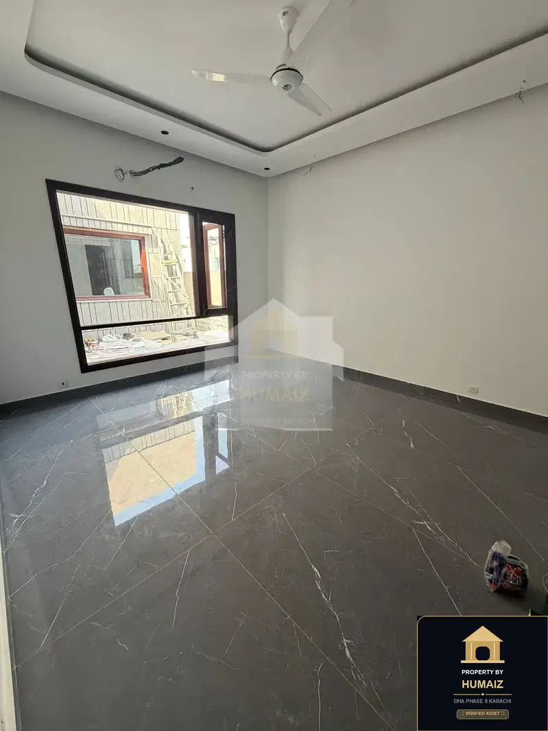 500 Sq. Yd. 3-Bedroom Luxury Villa in Zone B For Sale in DHA Phase 8 Karachi — Photograph 4