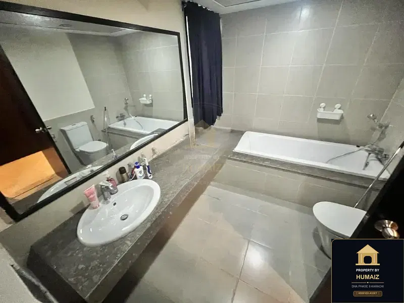 4-Bedroom Luxury Apartment (Sea Facing, 6 Bath, Suite 4) at Coral Towers For Sale in DHA Phase 8 Karachi — Photograph 25