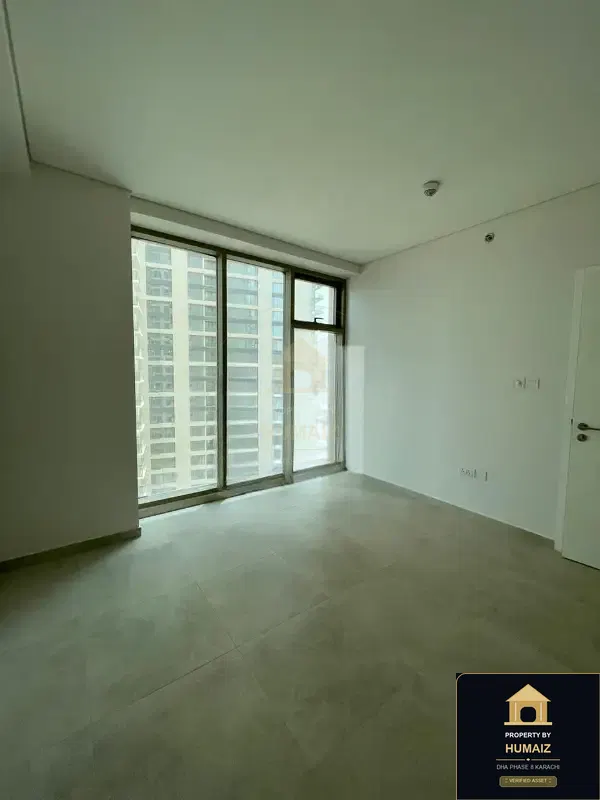 2-Bedroom Luxury Apartment (Sea Facing, 3 Bath, Suite 26) at The Views For Rent in DHA Phase 8 Karachi — Photograph 13