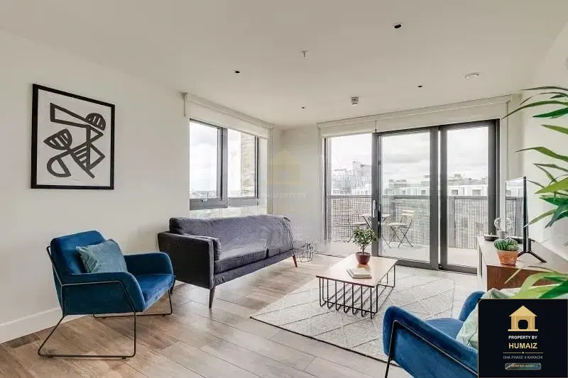 3-Bedroom Luxury Apartment (Sea Facing, 3 Bath, Suite 12) at Pearl Towers For Sale in DHA Phase 8 Karachi — Photograph 4