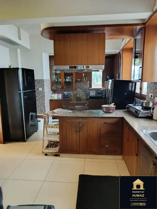 500 Sq. Yd. 6-Bedroom Luxury Villa (Basement, 6 Bath, Residence 5) in Zone A For Sale in DHA Phase 8 Karachi — Photograph 9