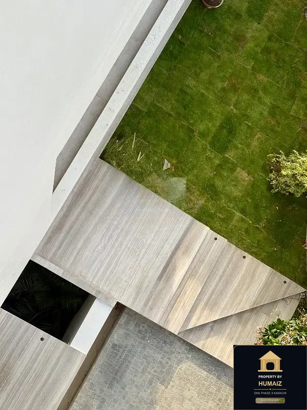 500 Sq. Yd. 5-Bedroom Luxury Villa (Basement, 7 Bath, Residence 8) in Zone A For Sale in DHA Phase 8 Karachi — Photograph 3