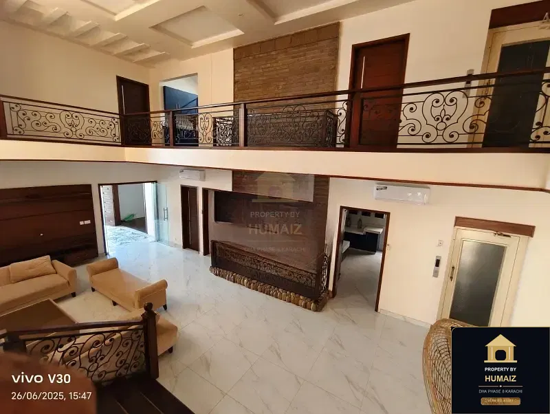 500 Sq. Yd. 6-Bedroom Luxury Villa (Basement, 6 Bath, Residence 3) in Zone A For Sale in DHA Phase 8 Karachi — Photograph 11