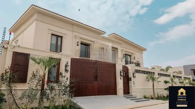 1,000 Sq. Yd. 7-Bedroom Luxury Villa (Private Pool, Residence 10) in DHA Phase 8 For Sale in DHA Phase 8 Karachi — Photograph 2