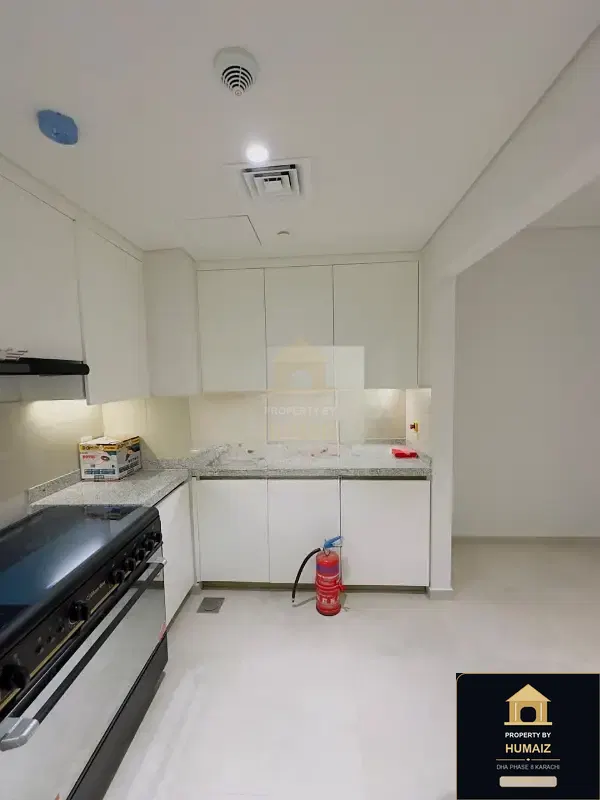 2-Bedroom Luxury Apartment (Sea Facing, 3 Bath, Suite 77) at The Views For Sale in DHA Phase 8 Karachi — Photograph 3