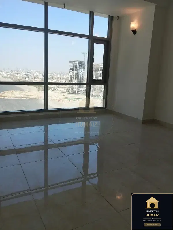 3-Bedroom Luxury Apartment (3 Bath, Suite 13) at Reef Towers For Rent in DHA Phase 8 Karachi — Photograph 6