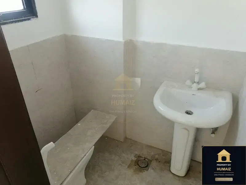 111 Sq. Yd. Corporate Office Space (Brand New, 1 Bath, Unit 2) on Khayaban-e-Shaheen For Rent in DHA Phase 8 Karachi — Photograph 7