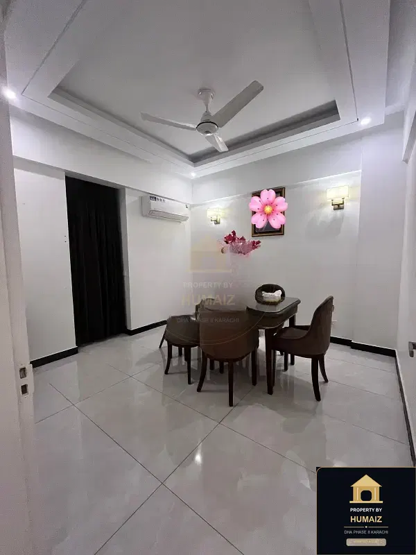 3-Bedroom Luxury Apartment (3 Bath, Suite 5) on Zulfiqar Commercial For Sale in DHA Phase 8 Karachi — Photograph 7