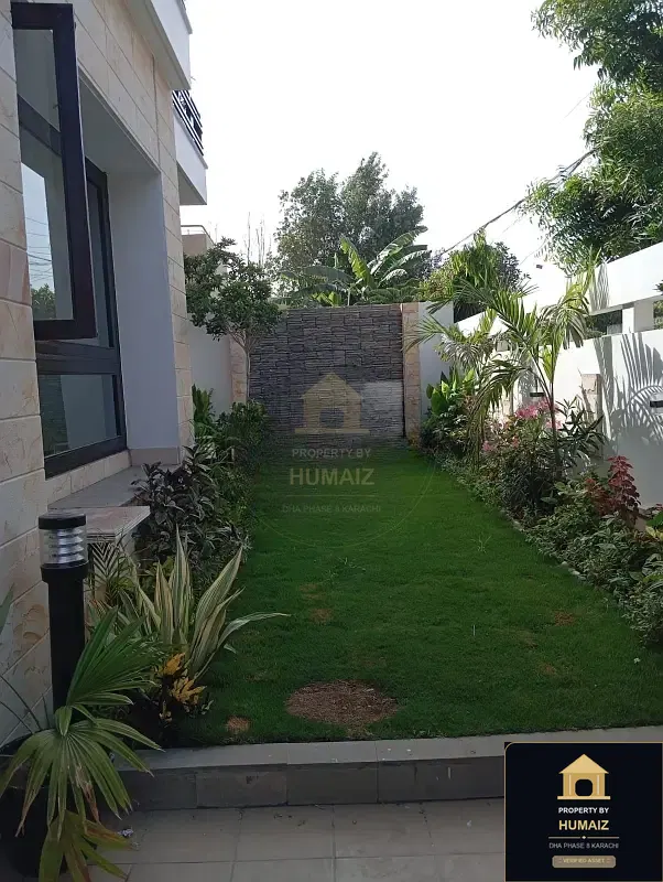 500 Sq. Yd. 6-Bedroom Luxury Villa (6 Bath, Residence 75) in DHA Phase 8 For Sale in DHA Phase 8 Karachi — Photograph 3
