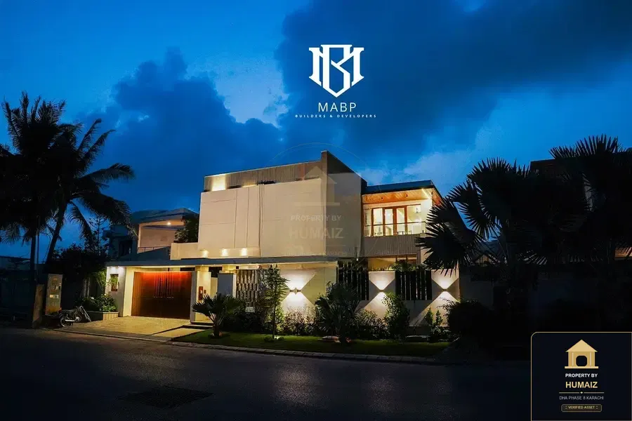 1,000 Sq. Yd. 6-Bedroom Luxury Villa (6 Bath, Residence 25) in DHA Phase 8 For Sale in DHA Phase 8 Karachi — Photograph 3