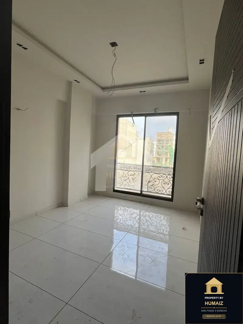 3-Bedroom Luxury Apartment (Boulevard Facing, 4 Bath, Suite 5) in DHA Phase 8 For Sale in DHA Phase 8 Karachi — Photograph 18