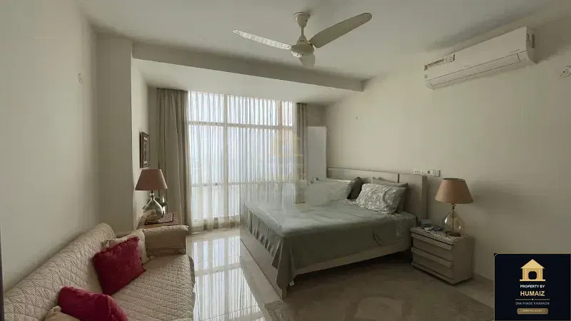 2-Bedroom Luxury Apartment (Sea Facing, 4 Bath, Suite 4) at Pearl Towers For Sale in DHA Phase 8 Karachi — Photograph 17