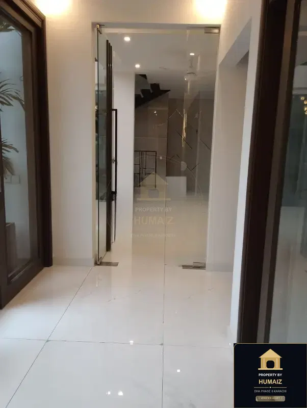 500 Sq. Yd. 6-Bedroom Luxury Villa (6 Bath, Residence 119) in DHA Phase 8 For Sale in DHA Phase 8 Karachi — Photograph 3