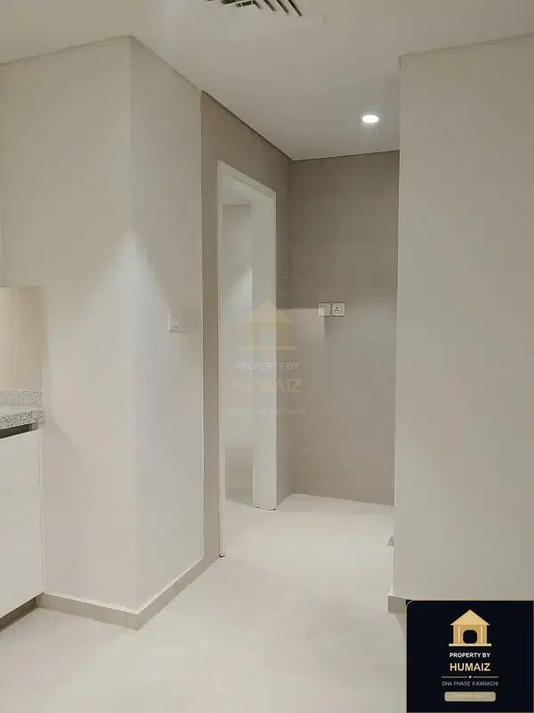 2-Bedroom Luxury Apartment (Sea Facing, 3 Bath, Suite 47) at The Views For Rent in DHA Phase 8 Karachi — Photograph 8