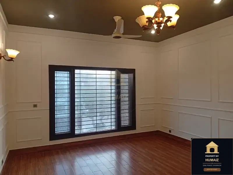 3-Bedroom Upper/Lower Portion (4 Bath, Unit 4) on Khayaban-e-Iqbal For Rent in DHA Phase 8 Karachi — Photograph 11