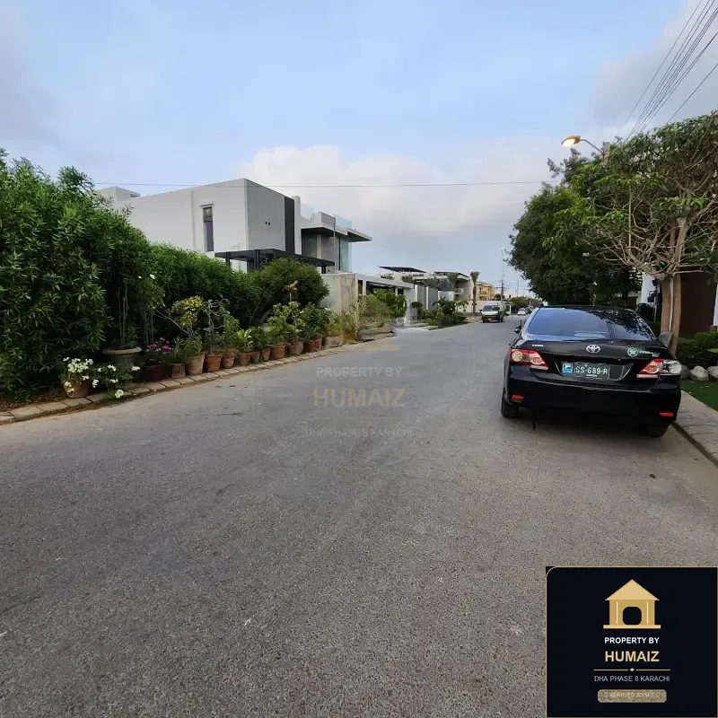 1,000 Sq. Yd. Residential Plot (Boulevard Facing, Parcel 30) in DHA Phase 8 For Sale in DHA Phase 8 Karachi — Photograph 2