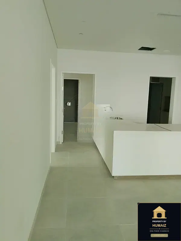 3-Bedroom Luxury Apartment (Sea Facing, 5 Bath, Suite 9) at Emaar Oceanfront For Rent in DHA Phase 8 Karachi — Photograph 12