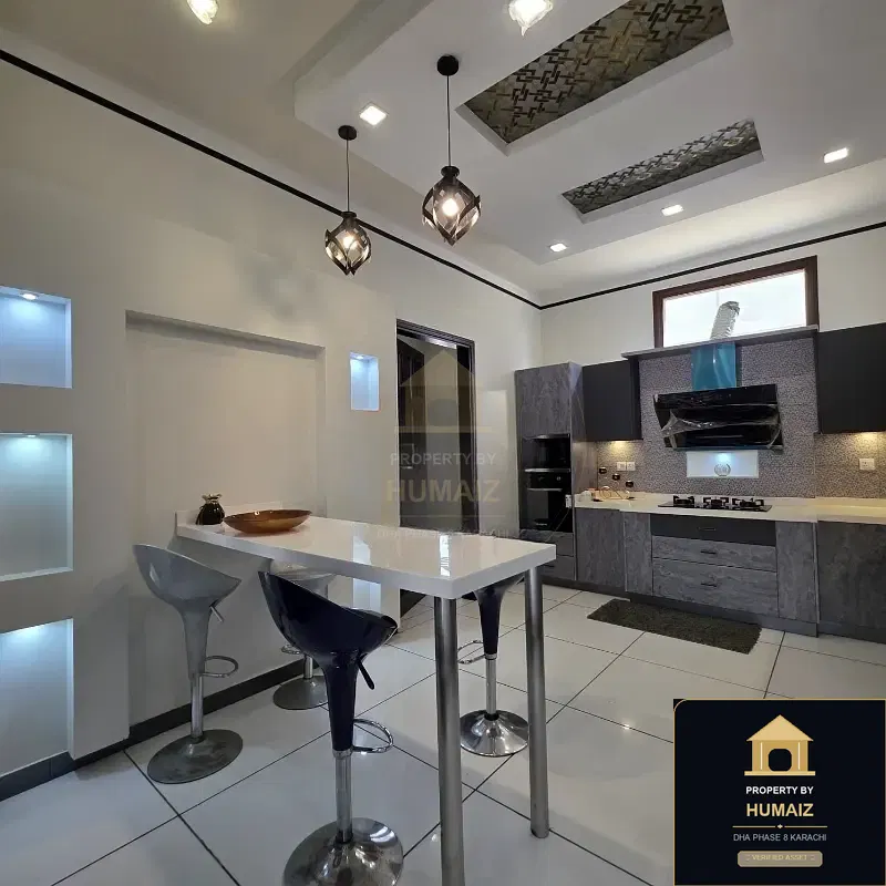 666 Sq. Yd. 6-Bedroom Luxury Villa (Basement, 6 Bath, Residence 14) in DHA Phase 8 For Sale in DHA Phase 8 Karachi — Photograph 15