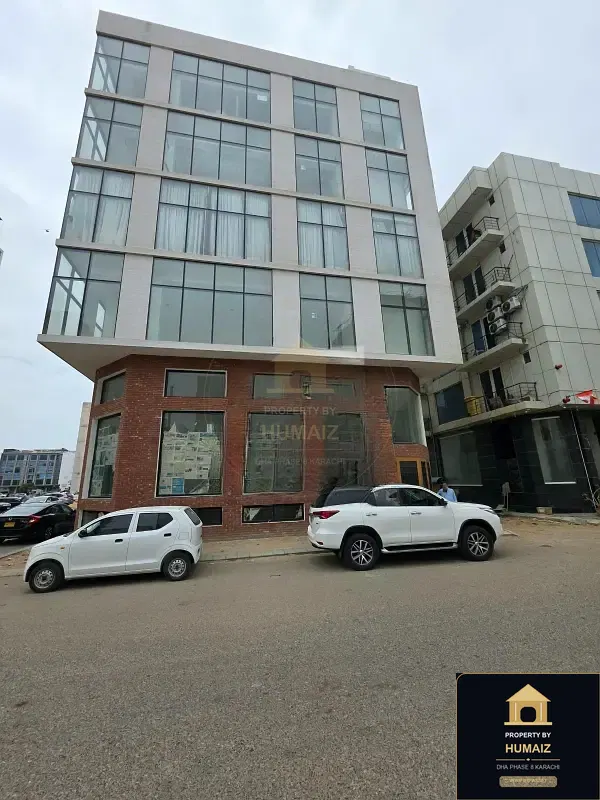 200 Sq. Yd. Corporate Office Space (Corner, 1 Bath, Unit 4) on Al-Murtaza Commercial For Rent in DHA Phase 8 Karachi — Photograph 12