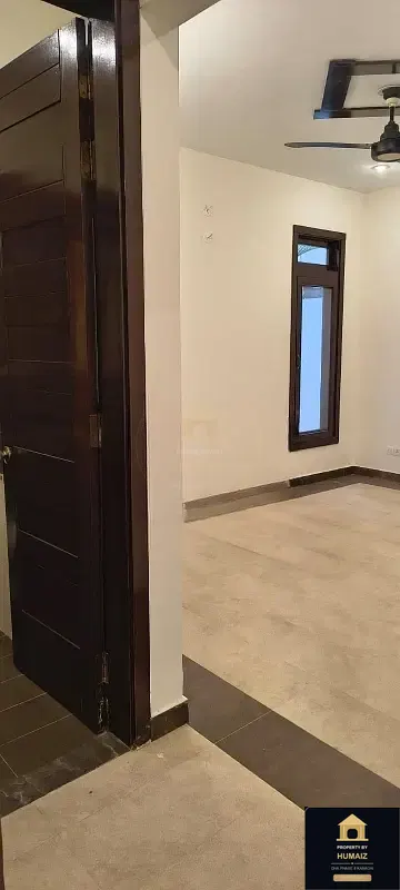 500 Sq. Yd. 6-Bedroom Luxury Villa (Brand New, 6 Bath, Residence 1) on Qasim Street For Sale in DHA Phase 8 Karachi — Photograph 10