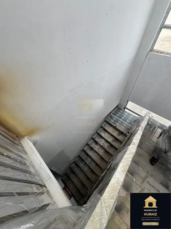 300 Sq. Yd. 5-Bedroom Luxury Villa (Corner, 6 Bath, Residence 6) in Khayaban-e-Sahil For Sale in DHA Phase 8 Karachi — Photograph 17