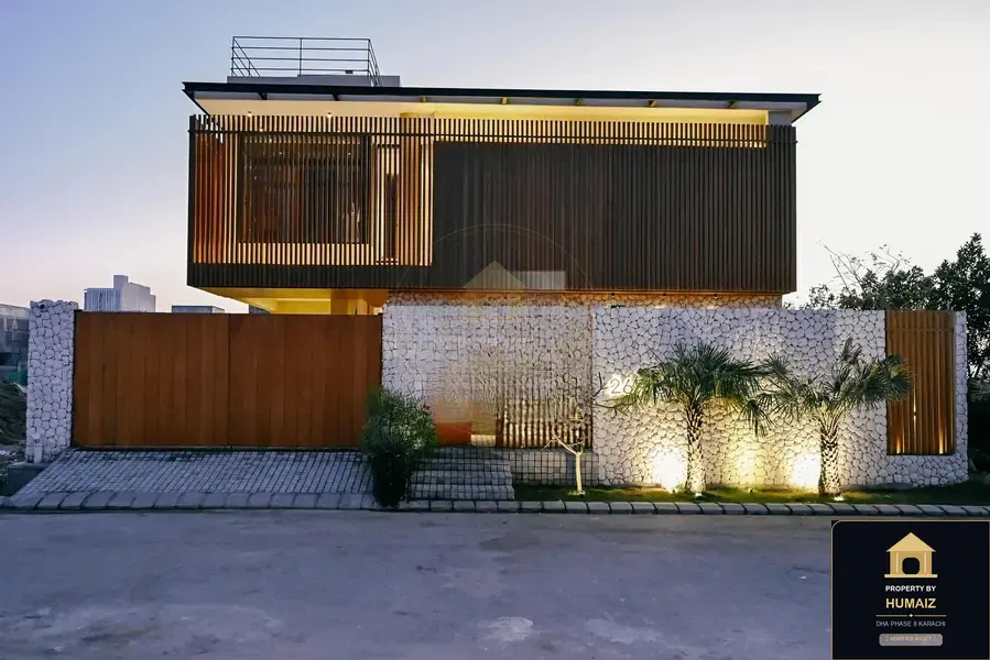 666 Sq. Yd. 5-Bedroom Luxury Villa (Brand New, 6 Bath, Residence 1) in Khayaban-e-Bahria For Sale in DHA Phase 8 Karachi — Photograph 2