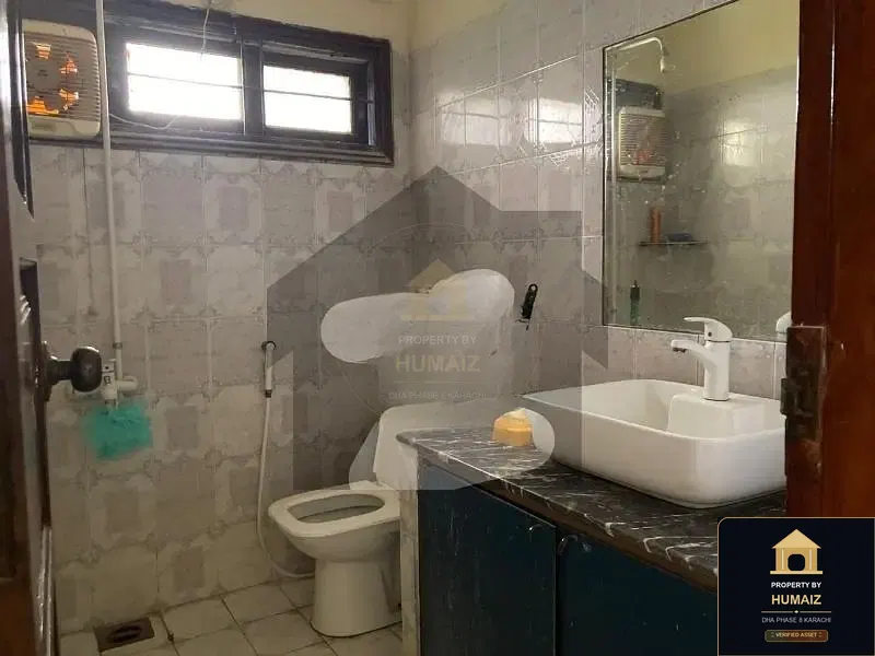 1,632 Sq. Yd. 1-Bedroom Luxury Villa in Zone A For Sale in DHA Phase 8 Karachi — Photograph 6