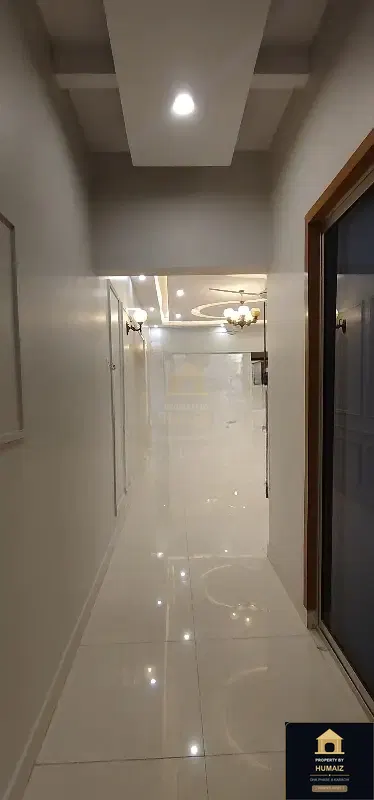 3-Bedroom Luxury Apartment (3 Bath, Suite 6) on Al-Murtaza Commercial For Sale in DHA Phase 8 Karachi — Photograph 4