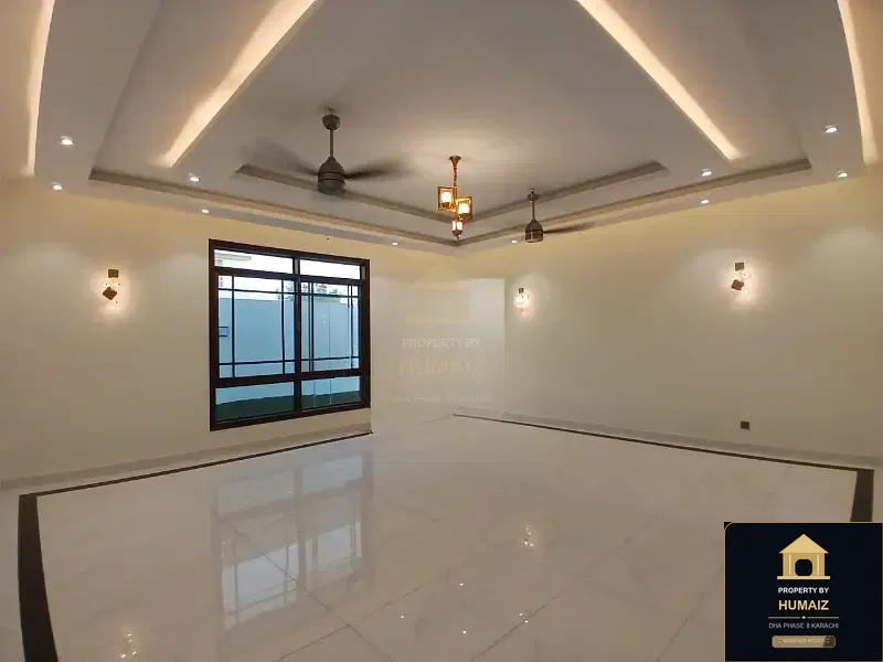 666 Sq. Yd. 5-Bedroom Luxury Villa (Basement, 6 Bath, Residence 1) in Zone A For Sale in DHA Phase 8 Karachi — Photograph 11