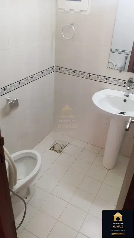 3-Bedroom Luxury Apartment (3 Bath, Suite 11) at Creek Vistas For Sale in DHA Phase 8 Karachi — Photograph 18