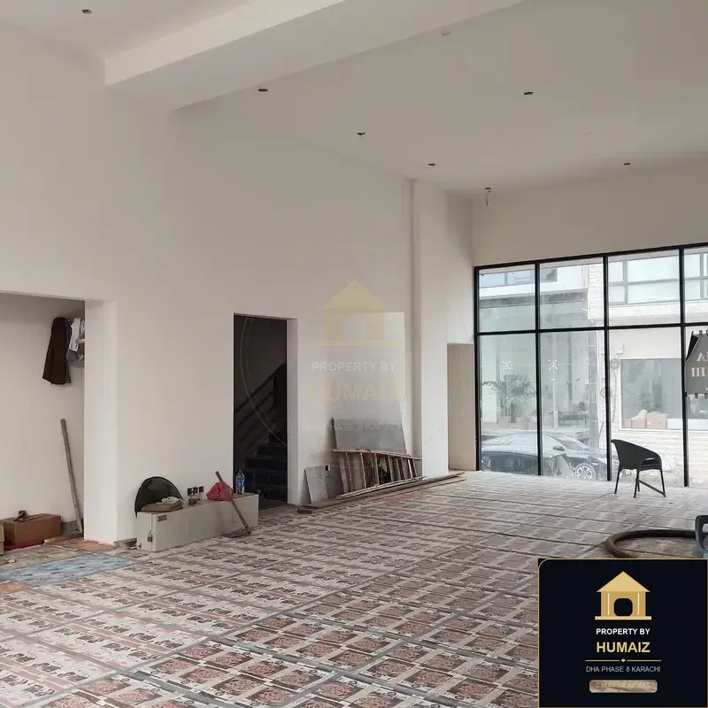 889 Sq. Yd. Corporate Office Space on Zulfiqar Commercial For Rent in DHA Phase 8 Karachi — Photograph 9
