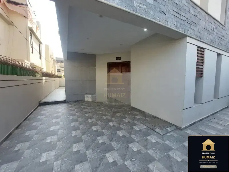 500 Sq. Yd. 6-Bedroom Luxury Villa (Basement, 6 Bath, Residence 3) on Zulfiqar Commercial For Rent in DHA Phase 8 Karachi — Photograph 8
