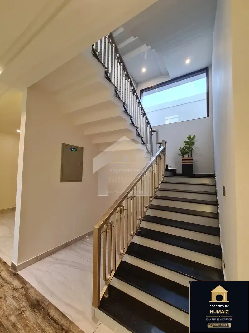 500 Sq. Yd. 7-Bedroom Luxury Villa in Khayaban-e-Iqbal For Sale in DHA Phase 8 Karachi — Photograph 24