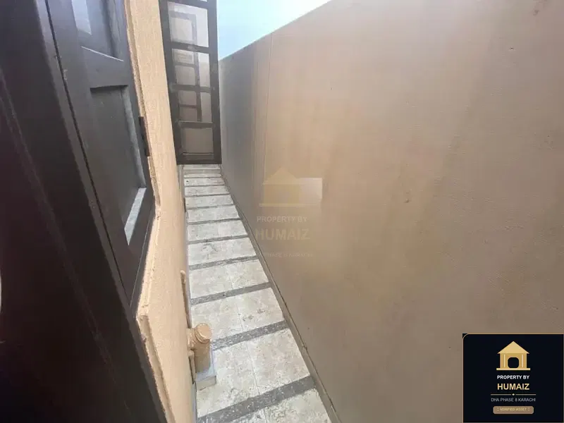 300 Sq. Yd. 4-Bedroom Luxury Villa (Basement, 4 Bath, Residence 5) in Khayaban-e-Sahil For Sale in DHA Phase 8 Karachi — Photograph 14