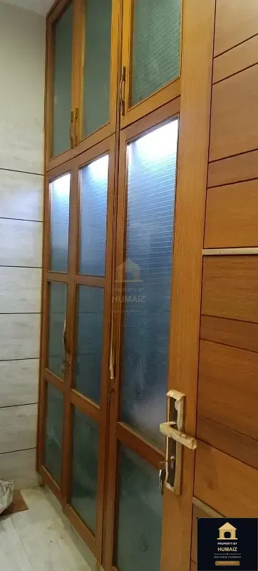 3-Bedroom Upper/Lower Portion (4 Bath, Unit 1) on Zulfiqar Commercial For Rent in DHA Phase 8 Karachi — Photograph 17