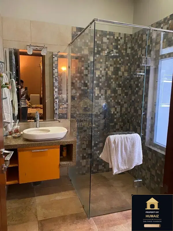 500 Sq. Yd. 6-Bedroom Luxury Villa (Brand New, 6 Bath, Residence 7) in DHA Phase 8 For Rent in DHA Phase 8 Karachi — Photograph 6