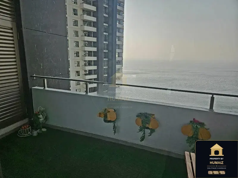 3-Bedroom Luxury Apartment (Sea Facing, Suite 14) at Reef Towers For Rent in DHA Phase 8 Karachi — Photograph 4