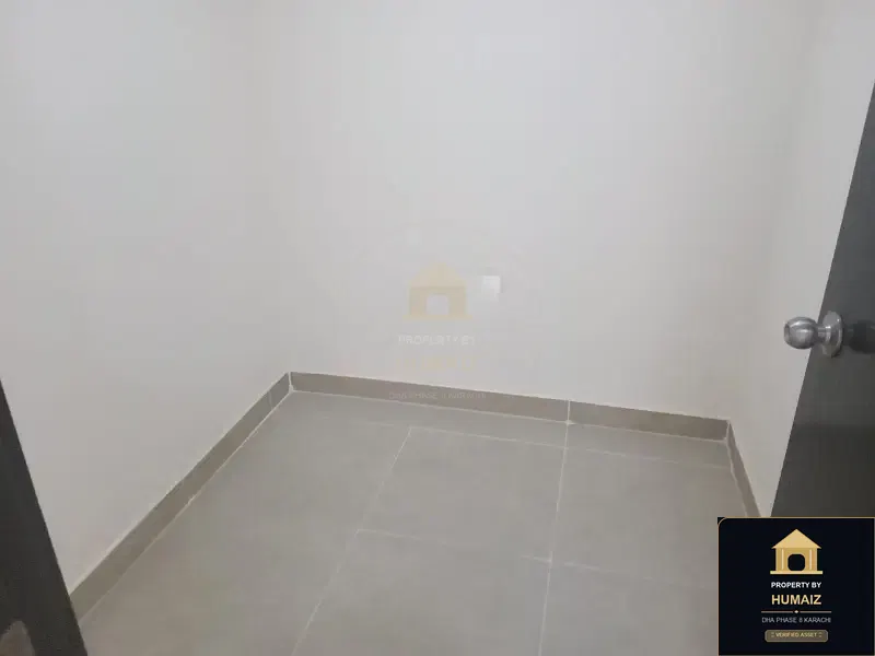 3-Bedroom Luxury Apartment (Sea Facing, 3 Bath, Suite 3) at Pearl Towers For Sale in DHA Phase 8 Karachi — Photograph 33