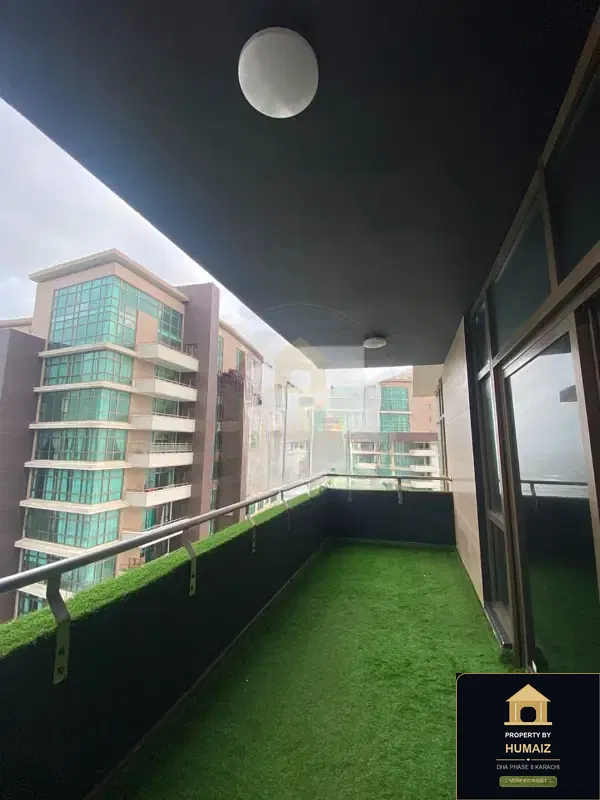 3-Bedroom Luxury Apartment (Brand New, 5 Bath, Suite 1) at Pearl Towers For Sale in DHA Phase 8 Karachi — Photograph 9